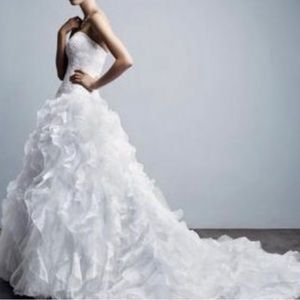 NET Embellished and Romantic Wedding Dress